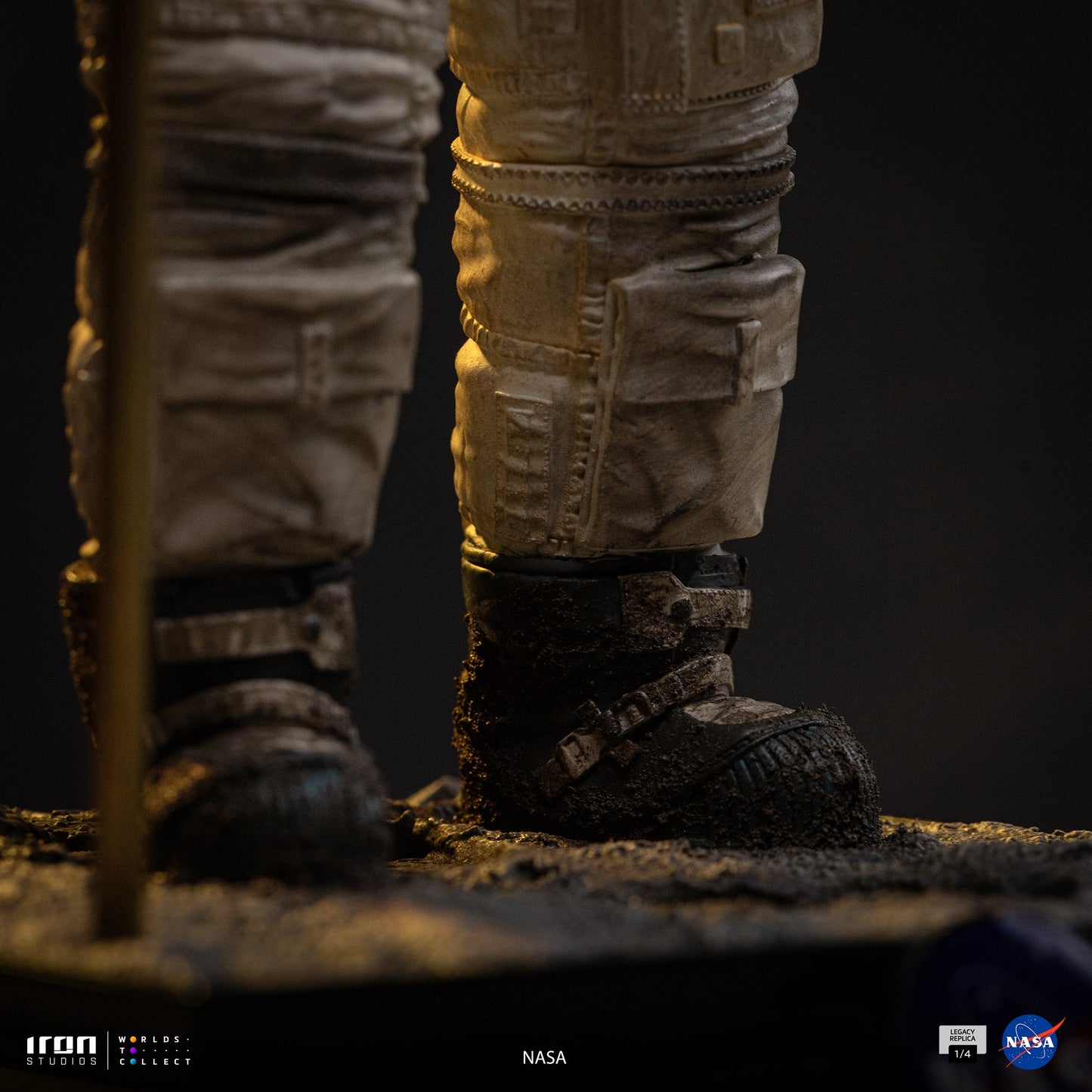 Statue Apollo 11 Astronaut - Nasa - Legacy Replica 1/4 - Iron Studios