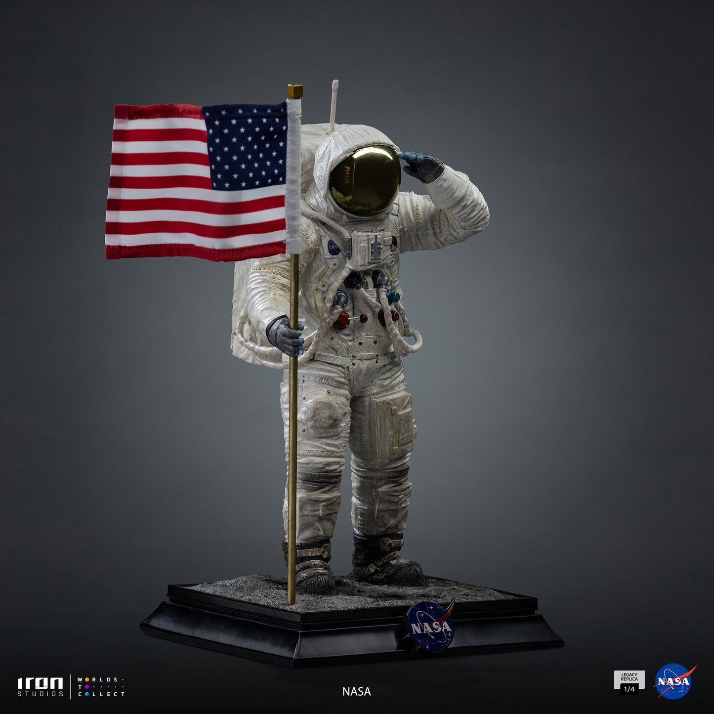 Statue Apollo 11 Astronaut - Nasa - Legacy Replica 1/4 - Iron Studios